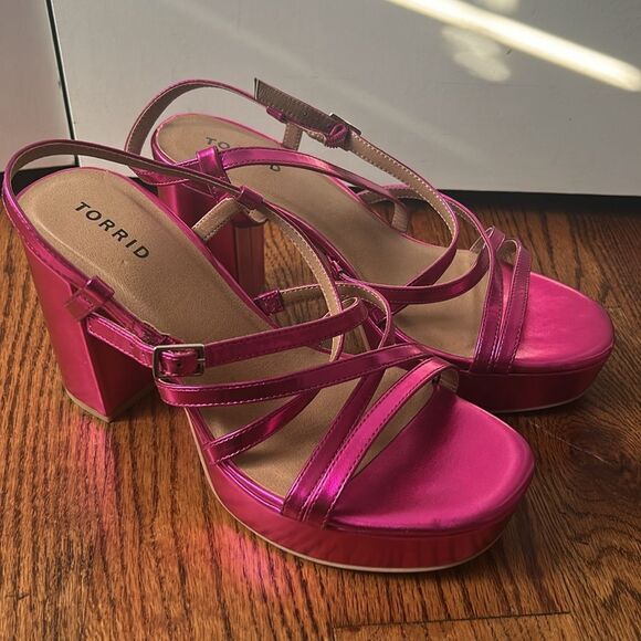 Torrid Strappy Platform Heeled Sandal Size 9.5 WW - Picture 2 of 5